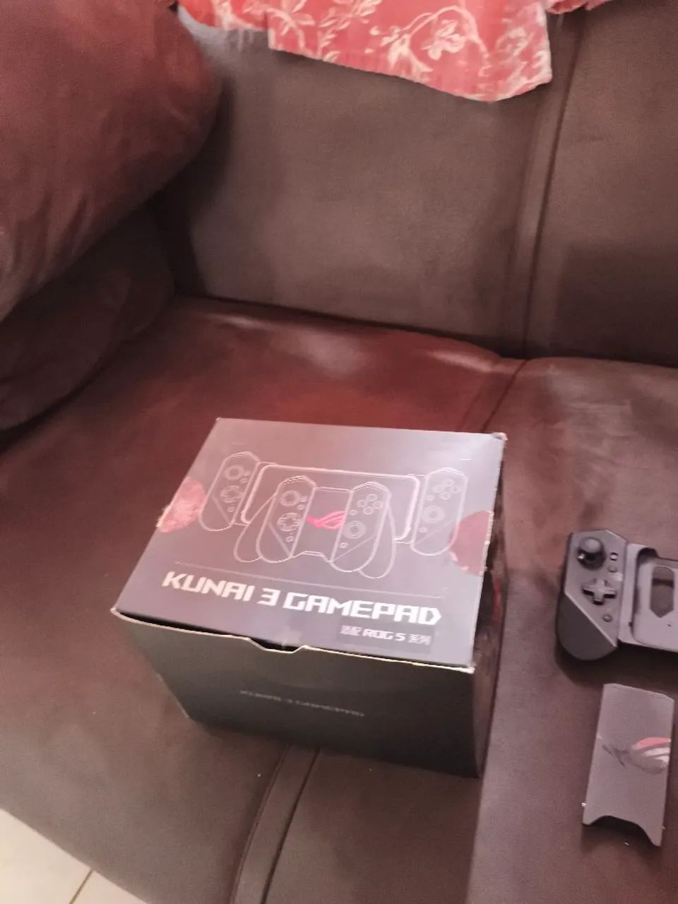 Controle para celular ROG Kunai 3
