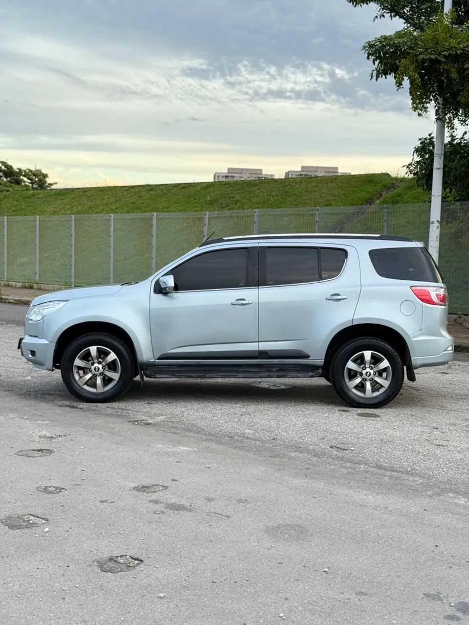 Trailblazer LTZ 4x4 2013 7 Lugares - Foto 3