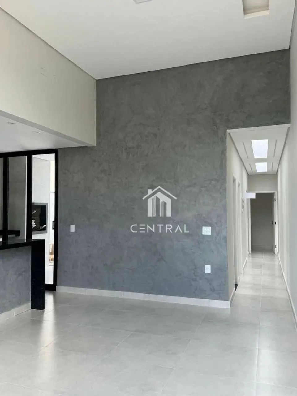 Interessante casa térrea em condomínio fechado - Foto 2