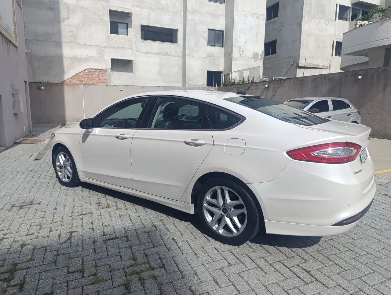Fusion segundo dono  troco por suv maior valor - Foto 4