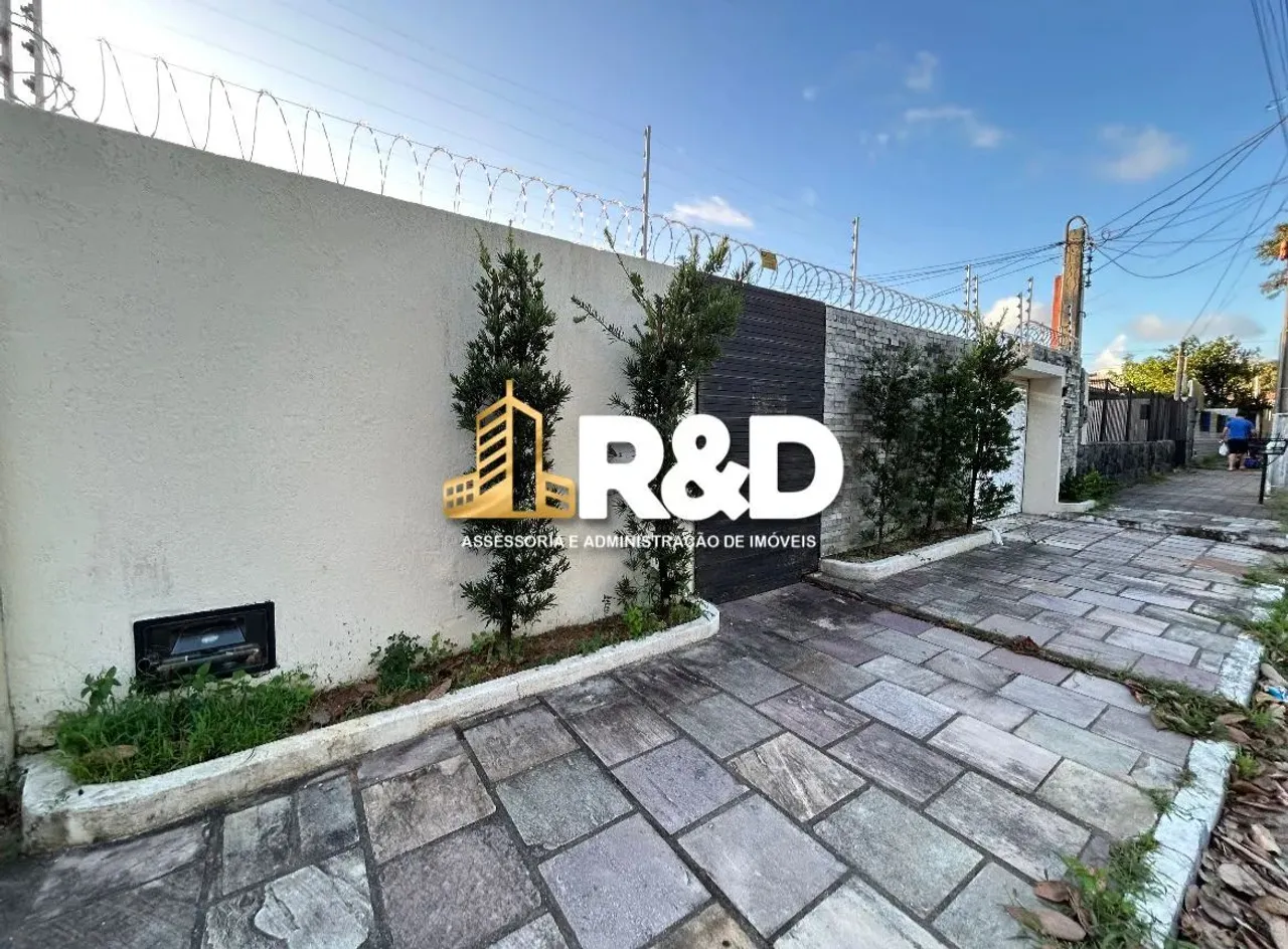 Linda casa no conjunto satélite (Pitimbu) com 4/4 toda no porcelanato