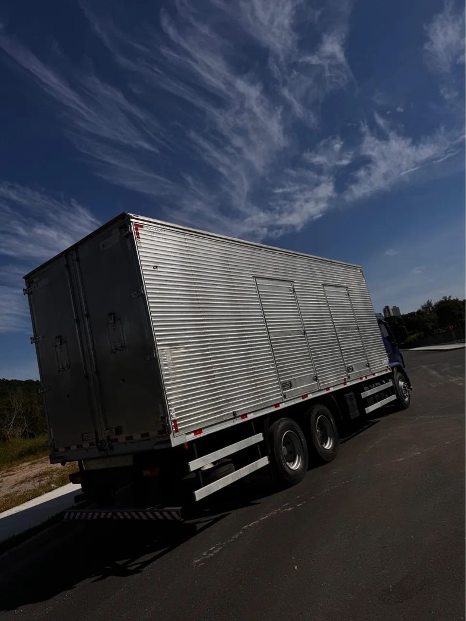 VOLVO VM270 50 MIL KM, MUITO CONSERVADO - Foto 13