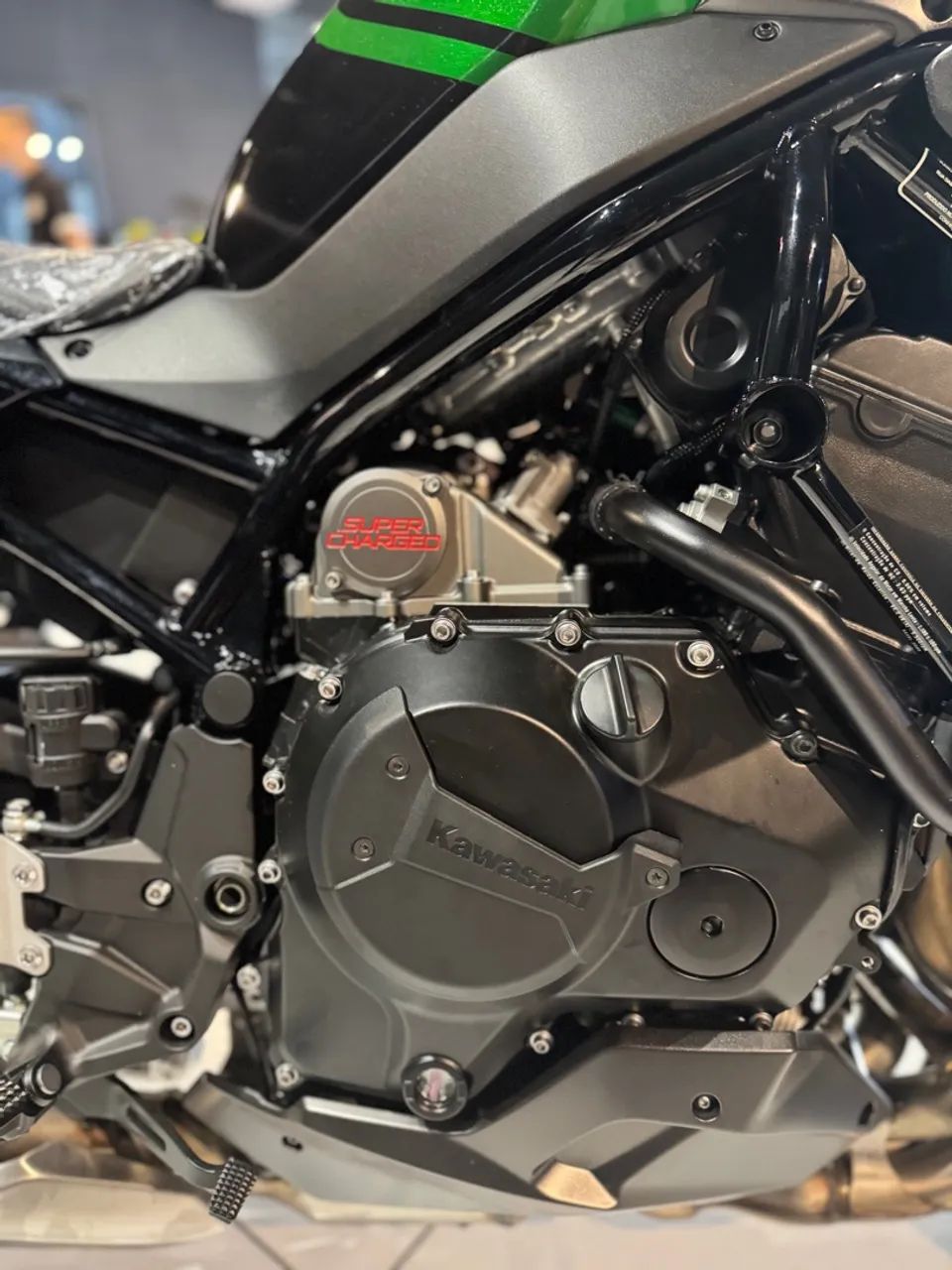 KAWASAKI ZH2 1000cc - VERDE - Foto 5