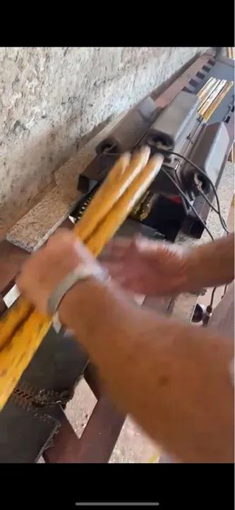 Fábrica de cabos de vassoura  - Foto 2