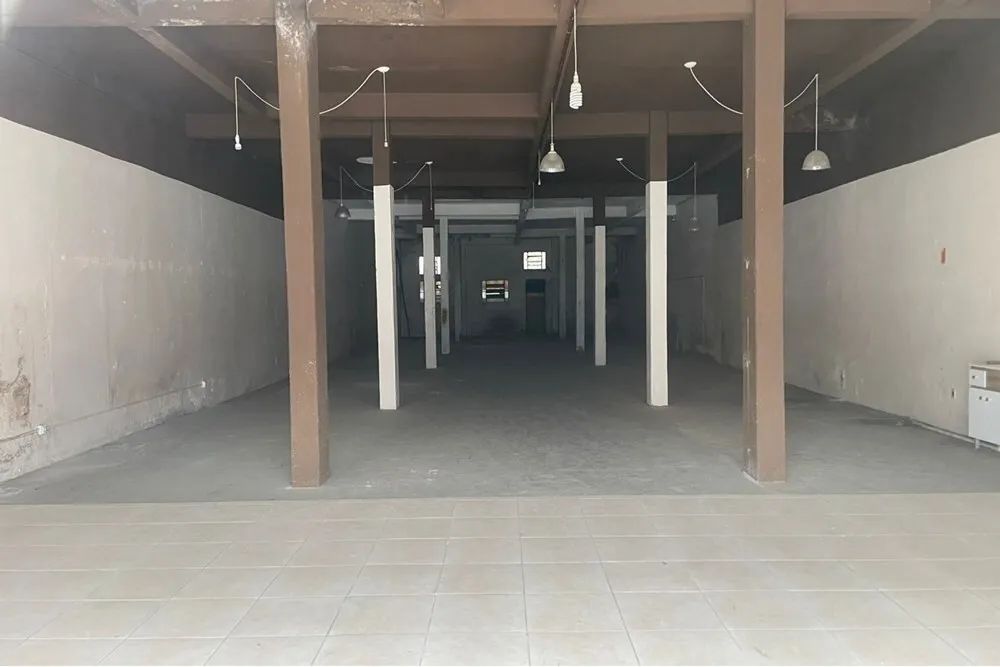 Galpão Comercial à Venda em Itajaí-SC, Bairro São Judas: 430m² e 4 Vagas de Garagem! - Foto 3