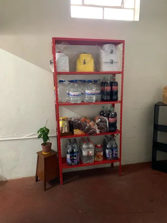 Vendo , Depósito de Água Mineral  - Foto 9