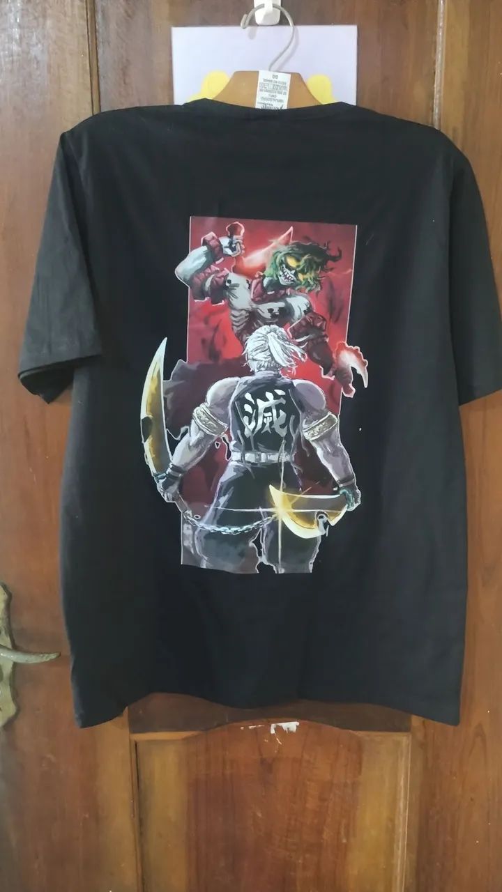 Camiseta ataque anime GG