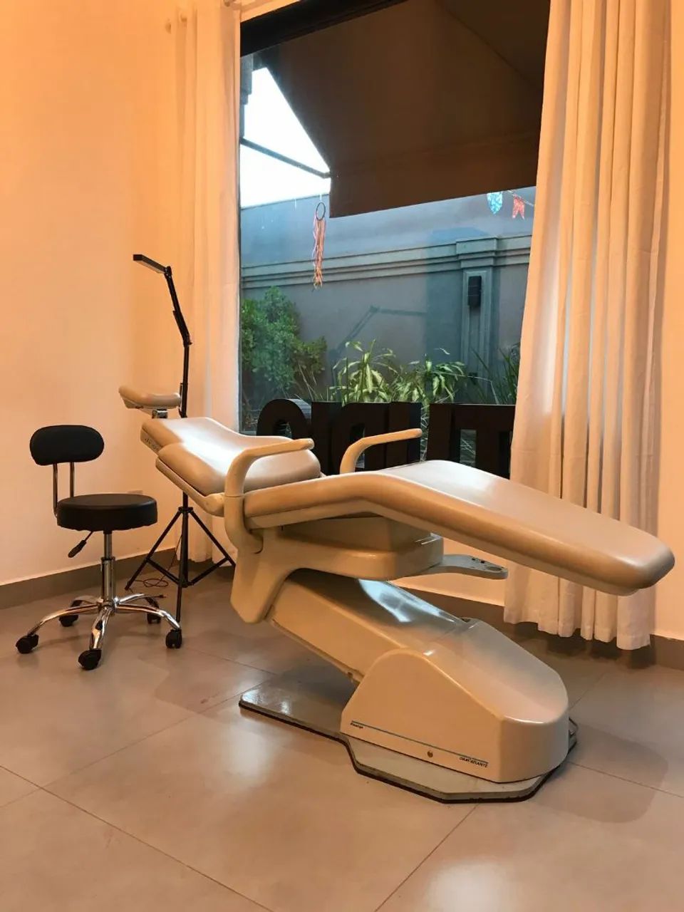 Cadeira Elétrica - Odontológica / Estética / Lash / Podologia 