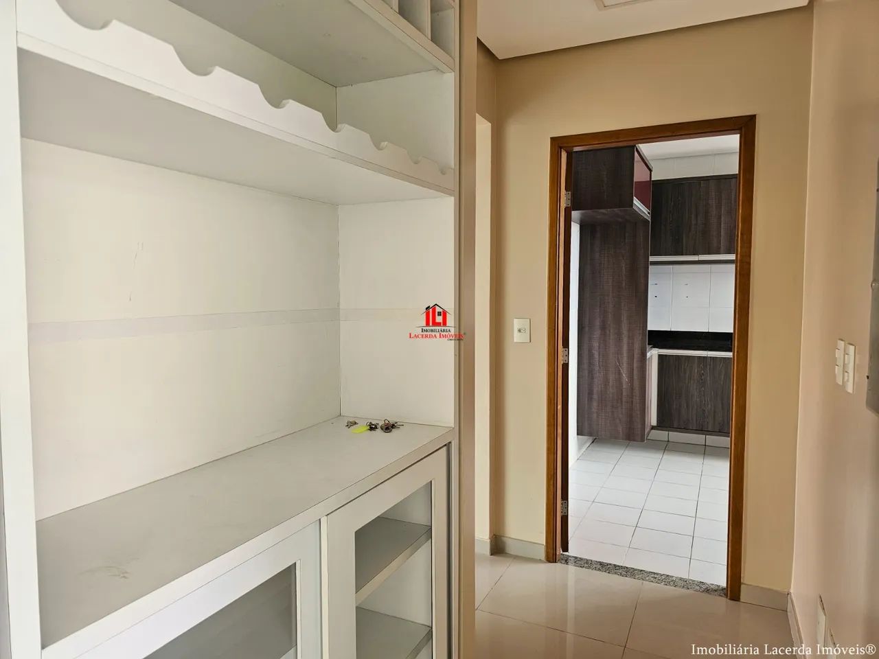 Casa Duplex  no Reserva das Flores com 3 Suítes Semimobiliada, todas com varanda - Foto 5