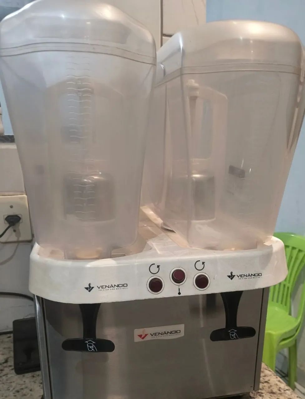 Vende se Refresqueira 