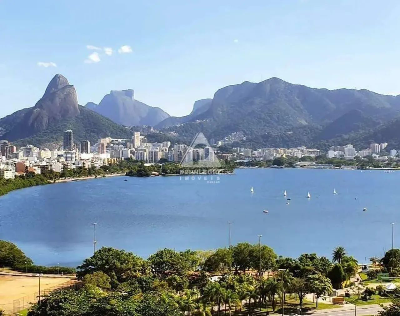 2 quartos, 1 vaga, Lagoa, 111m²