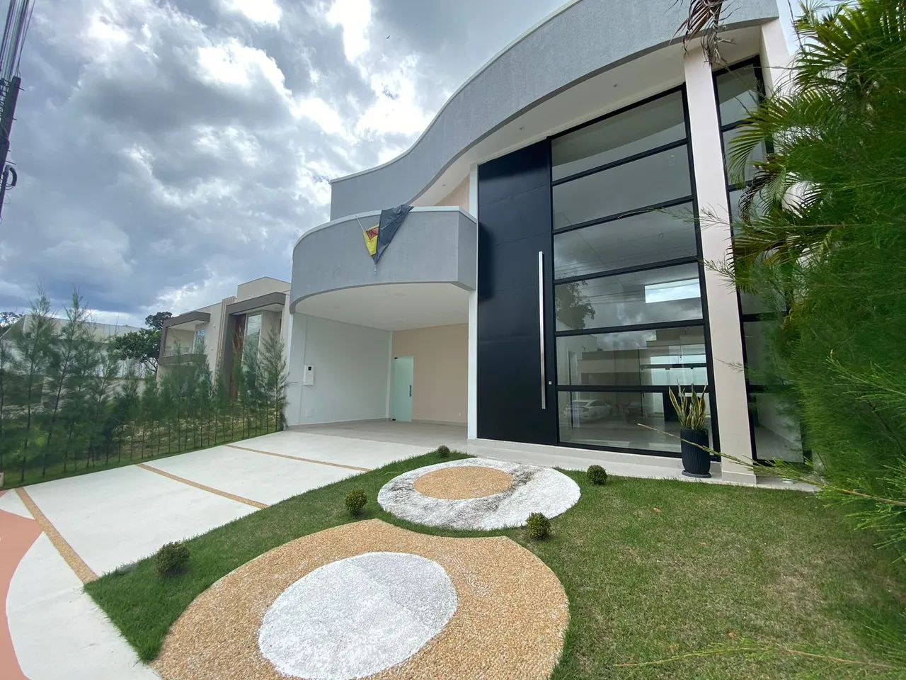 Casa no Condomínio Passaredo tem 138m ² / 3 Suítes com Pé Direito Duplo na Ponta Negra - Foto 3