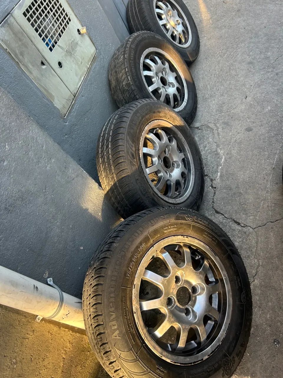 Rodas com Pneus 175/70 R13 - Foto 2