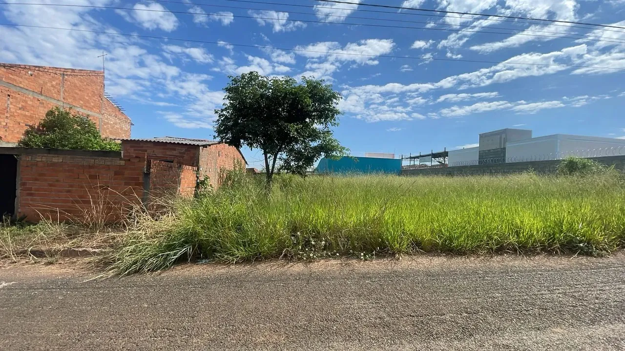 Lote 270,00m² (Asfalto e Agua) Residencial Talismã
