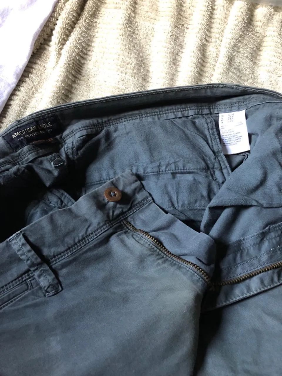 Calça Chino Sarja Cinza American Eagle - Foto 2