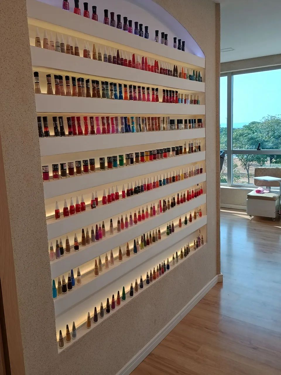 CONTRATA SE MANICURE / NAIL DESIGN  - Foto 3