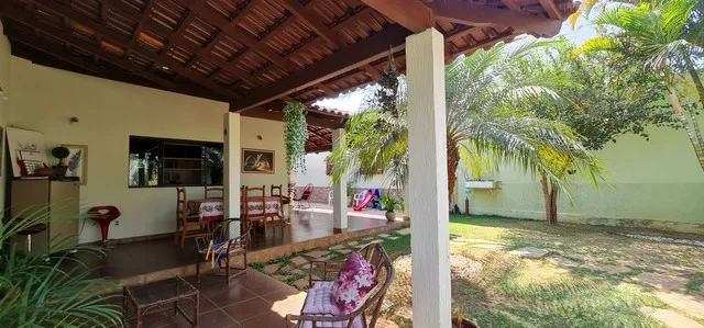 Vicente pires sobrado em lote 800m2 mobiliado 6 quartos suítes churrasqueira piscina