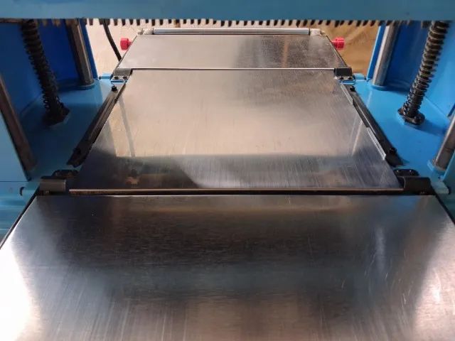 Plaina Desengrosso/Desengrossadeira de Bancada 1500w G683br Gamma - [110v] - Foto 2