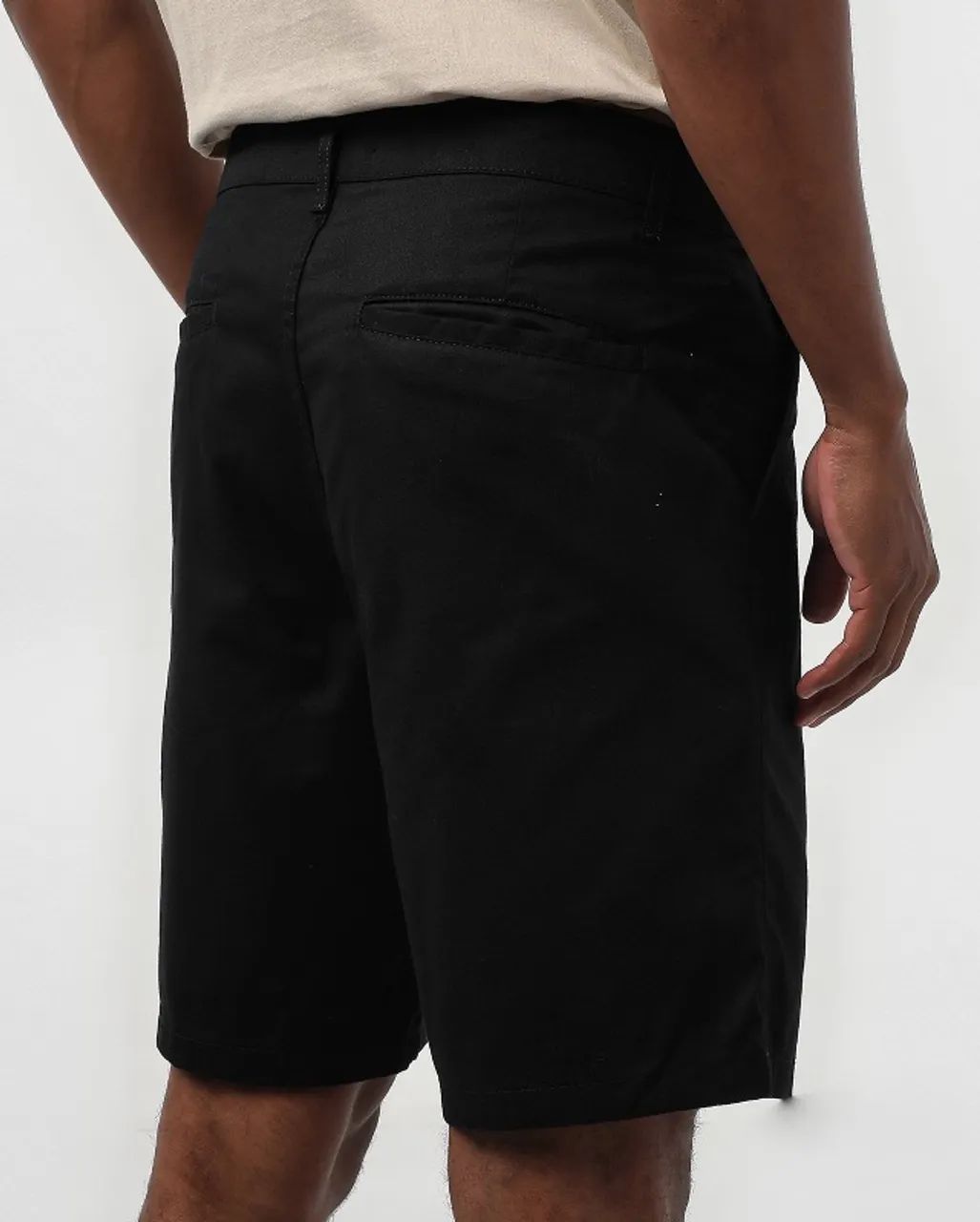 Bermuda sarja masculina reta chino preta | Pool Jeans - Foto 2