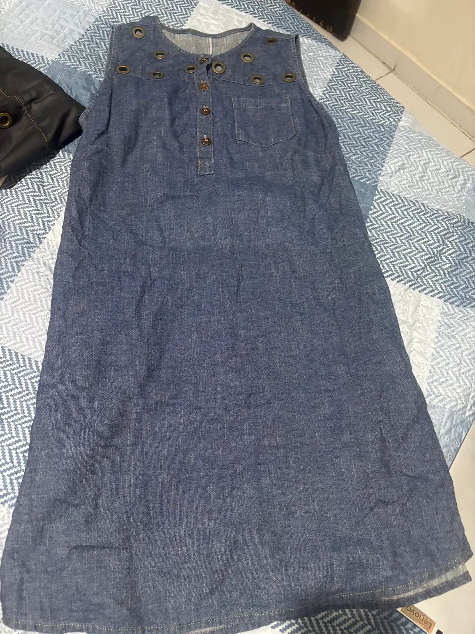 Roupas seminovas 