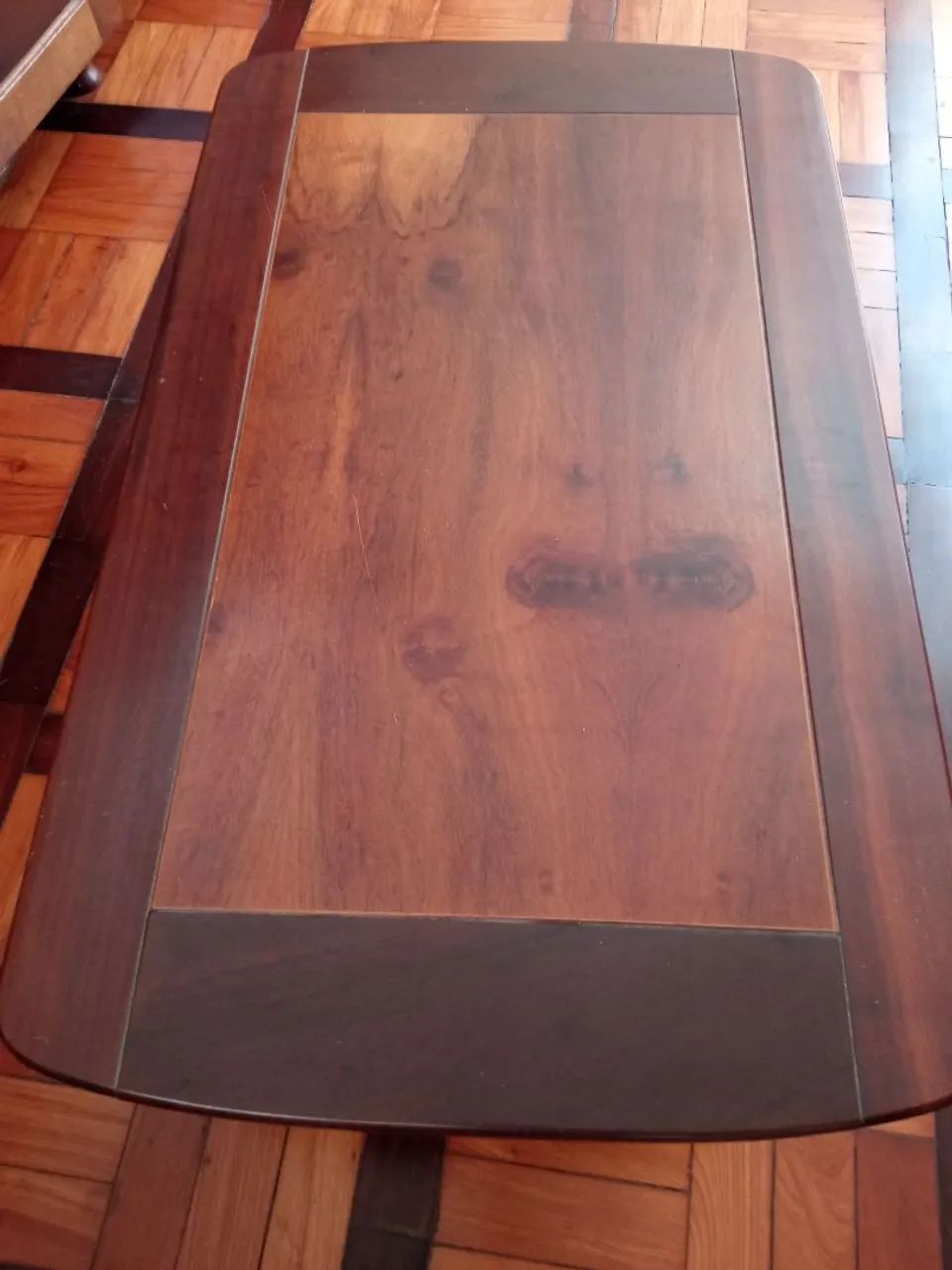 Mesa de Centro em Madeira Maciça - Foto 2