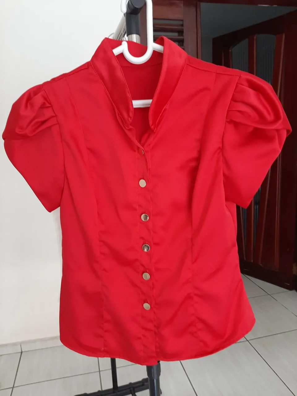 Blusa Social Vermelha - Tamanho M