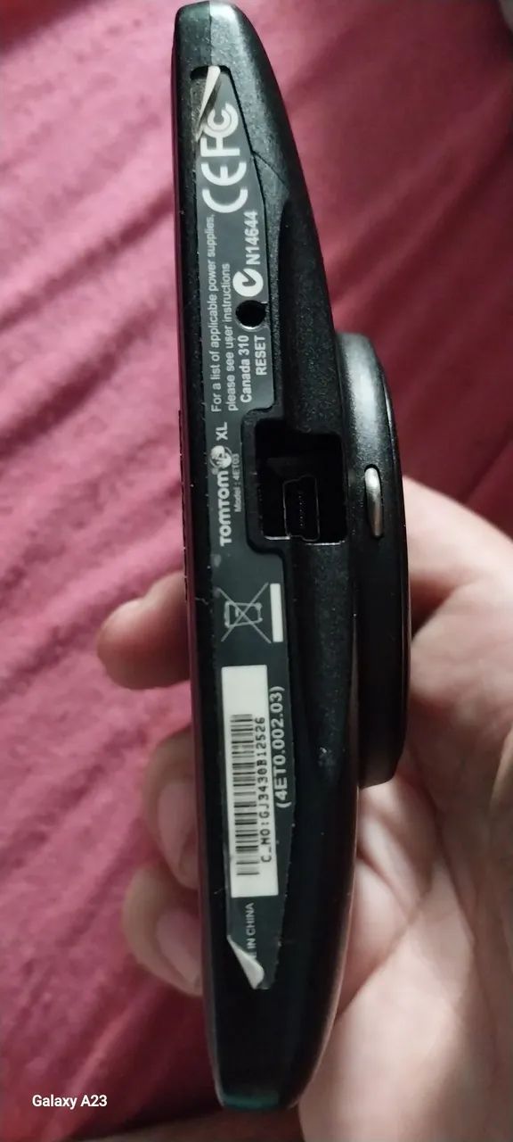 TomTom GPS without charger64396508316545123