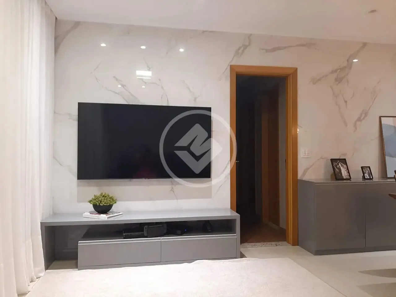 APARTAMENTO NO EDIFÍCIO VIVART - VALOR DE VENDA R$ 850.000,00 - BAIRRO JARDIM ACLIMAÇÃO -