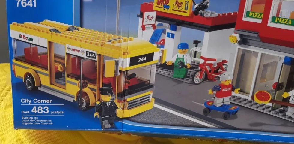 LEGO City Corner Set 7641 - Foto 3