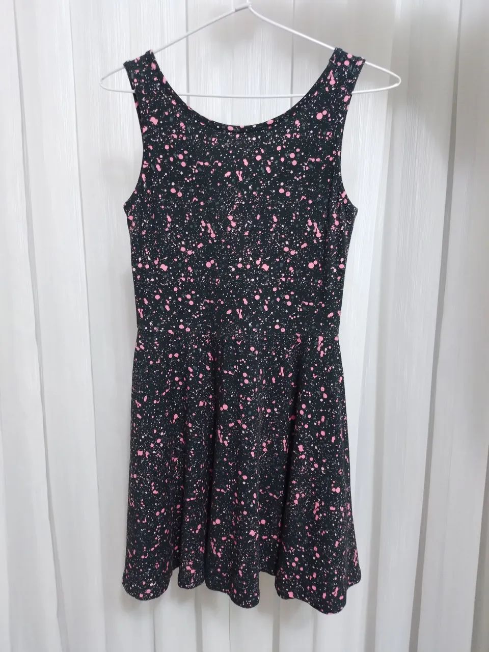 Vestido Infantil Estampado com Salpicos Rosa