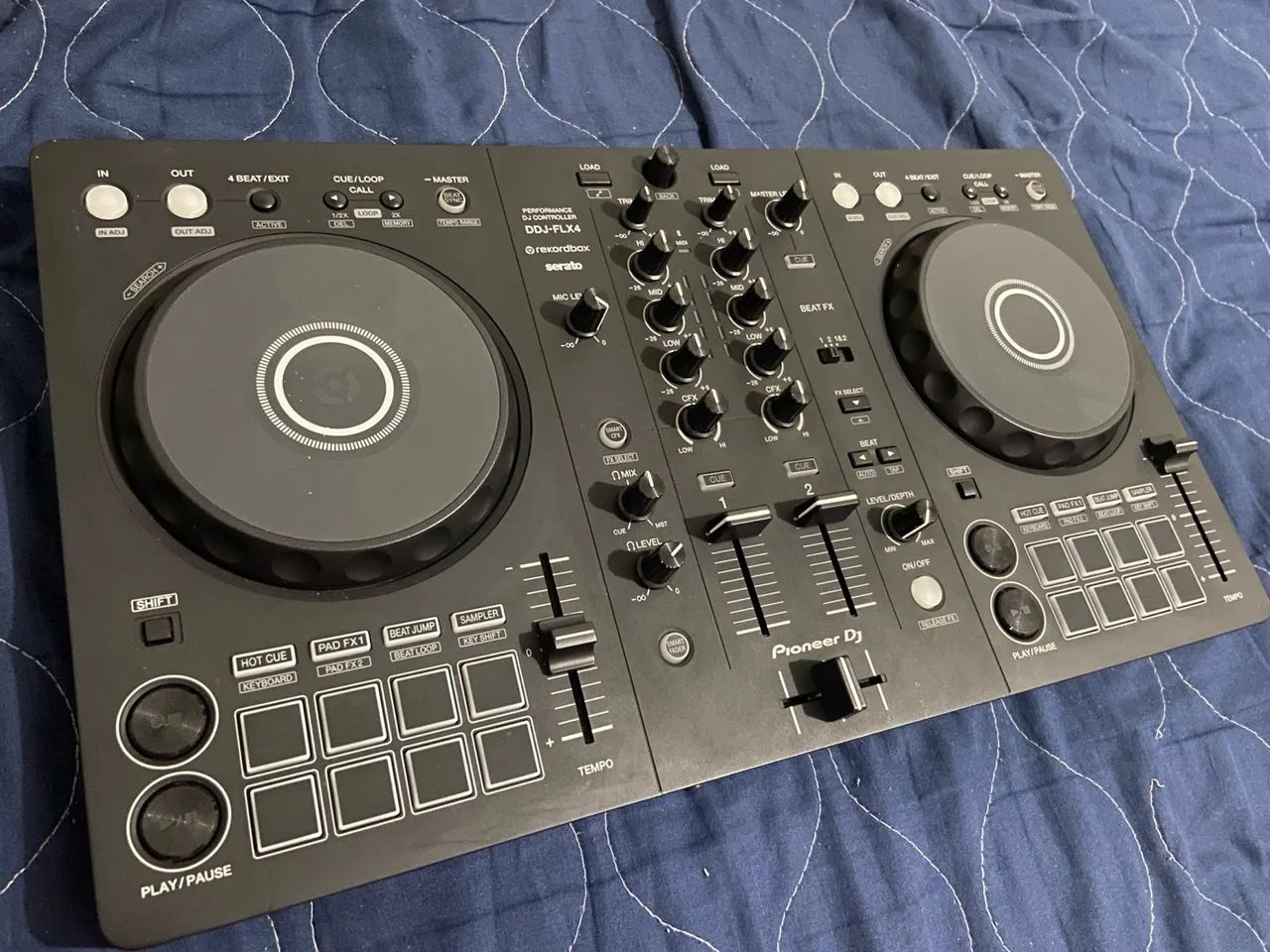 Controladora DJ Pioneer DDJ-FLX4 - Foto 3