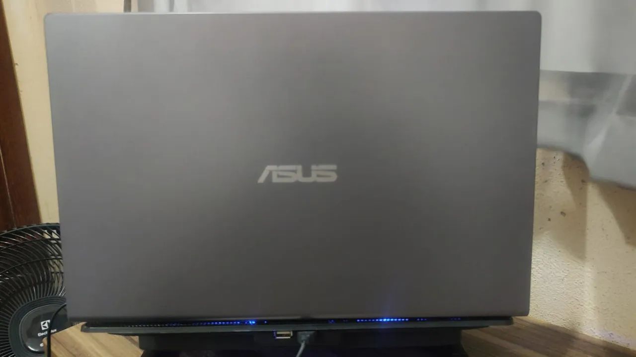 Vendo notebook Asus - Foto 2