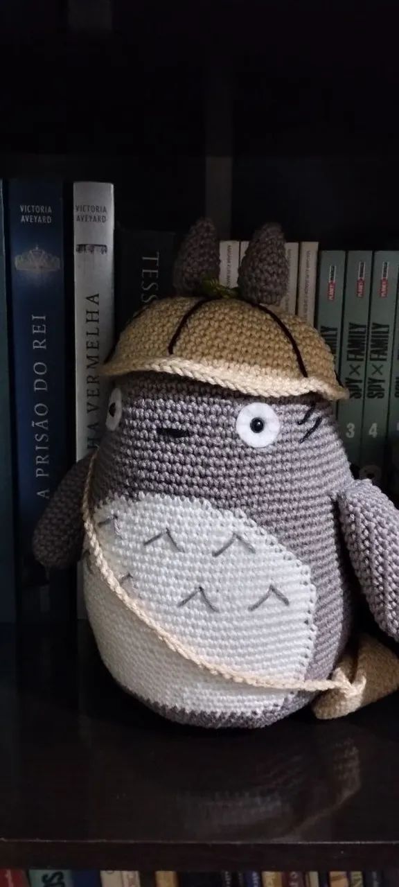 Boneco Amigurumi Totoro explorador  - Foto 2