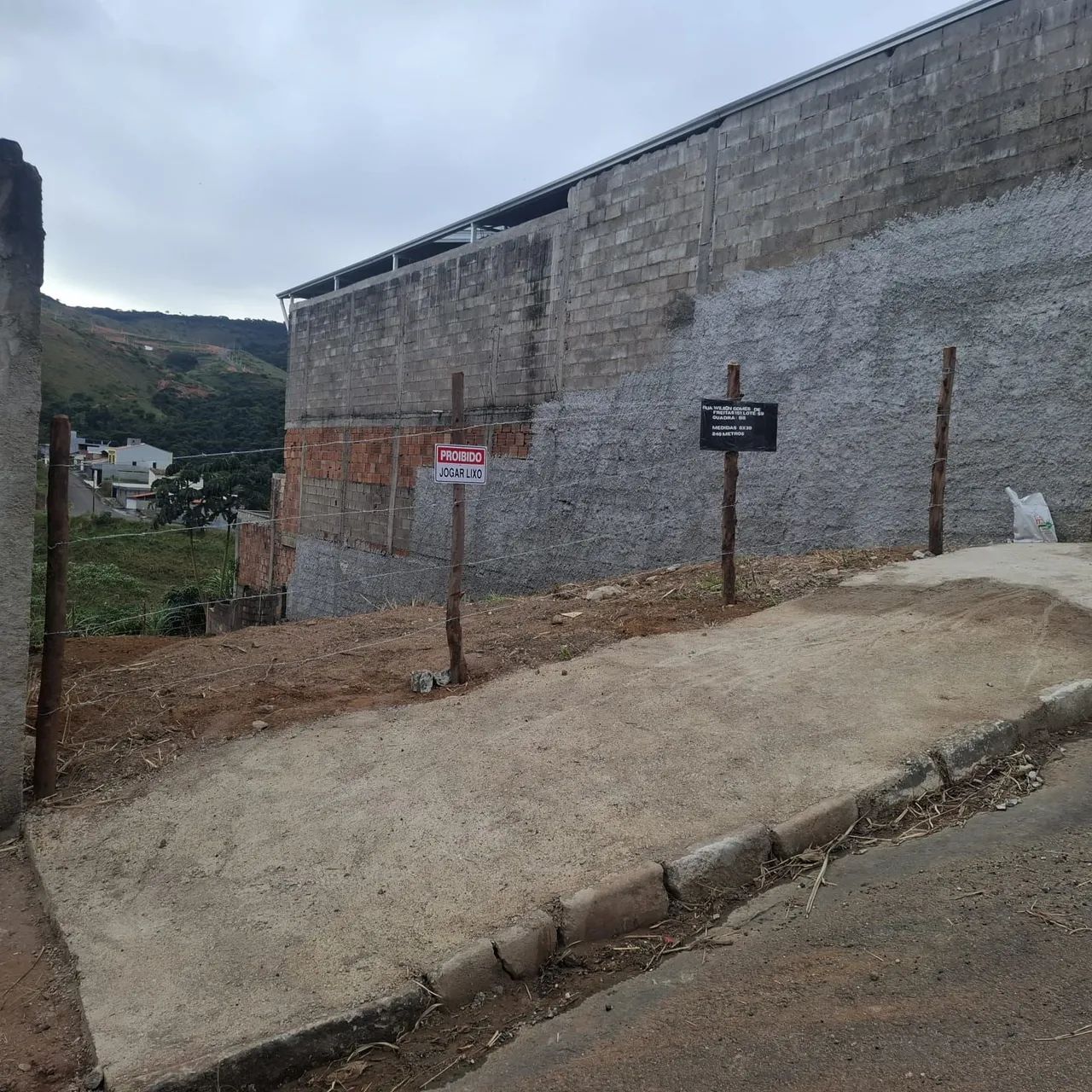 TERRENO 240m2 TERRAS ALTAS COM 8m DE FRENTE X 30m DE CADA LADO 90% PLANO - Foto 2