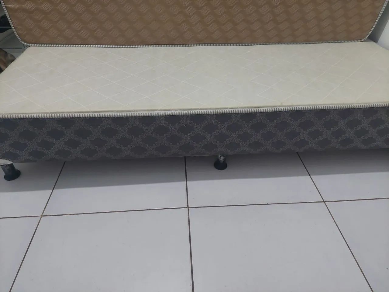 Vendo cama Solteiro King - Foto 4