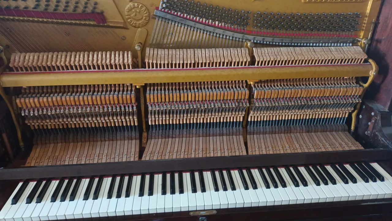Piano em bom estado  - Foto 2