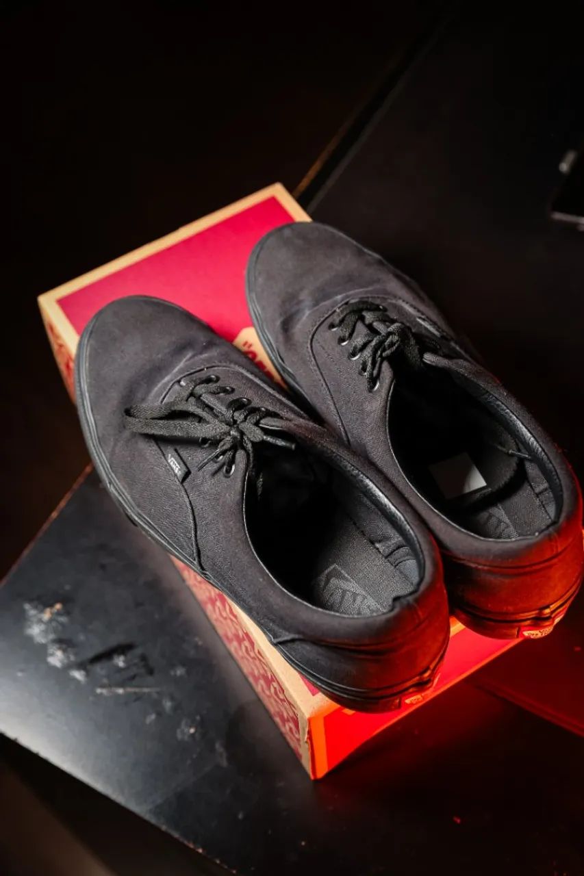 Vans Old Skool Black/Black ? Tamanho 42 - Foto 2