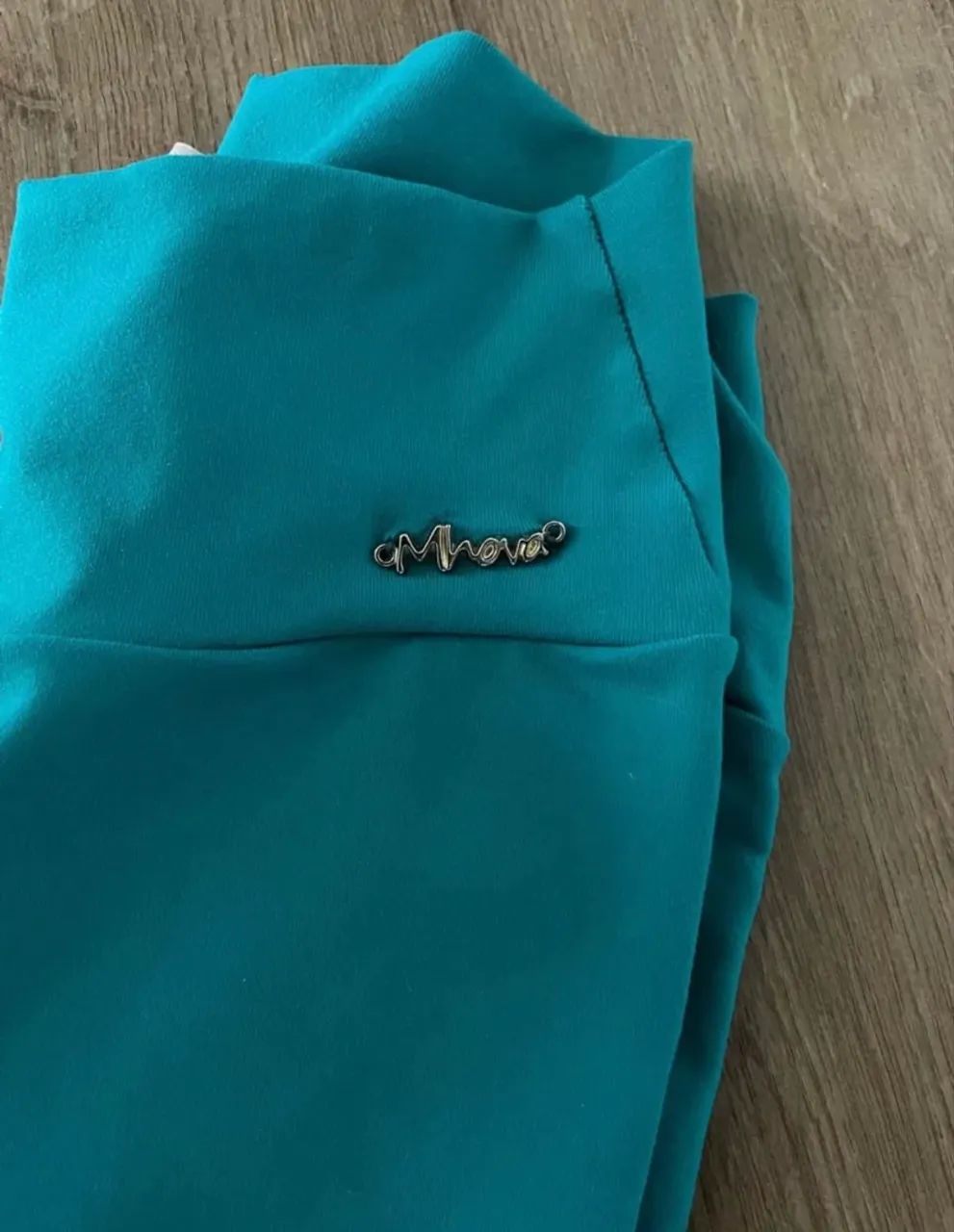 Calça Legging capri M Azul Turquesa Mhova - Foto 5
