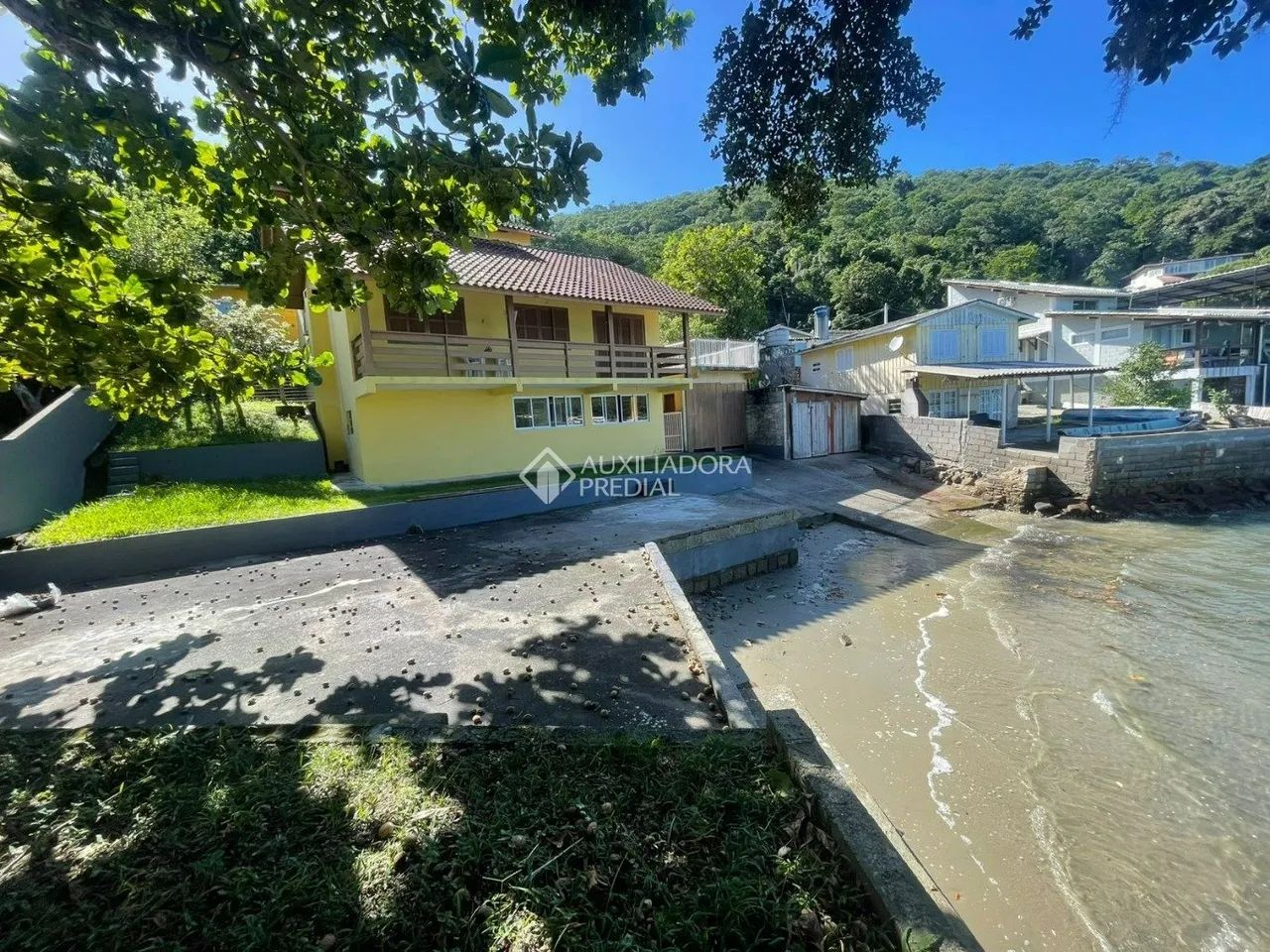 Casa à venda, com praia privativa, Ribeirão da Ilha, FLORIANOPOLIS - SC