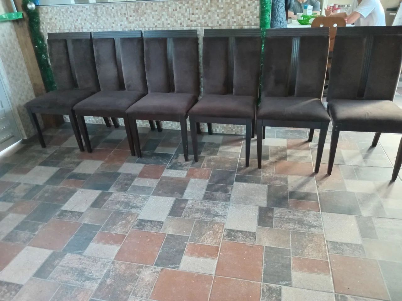 6 belíssimas cadeiras  - Foto 2
