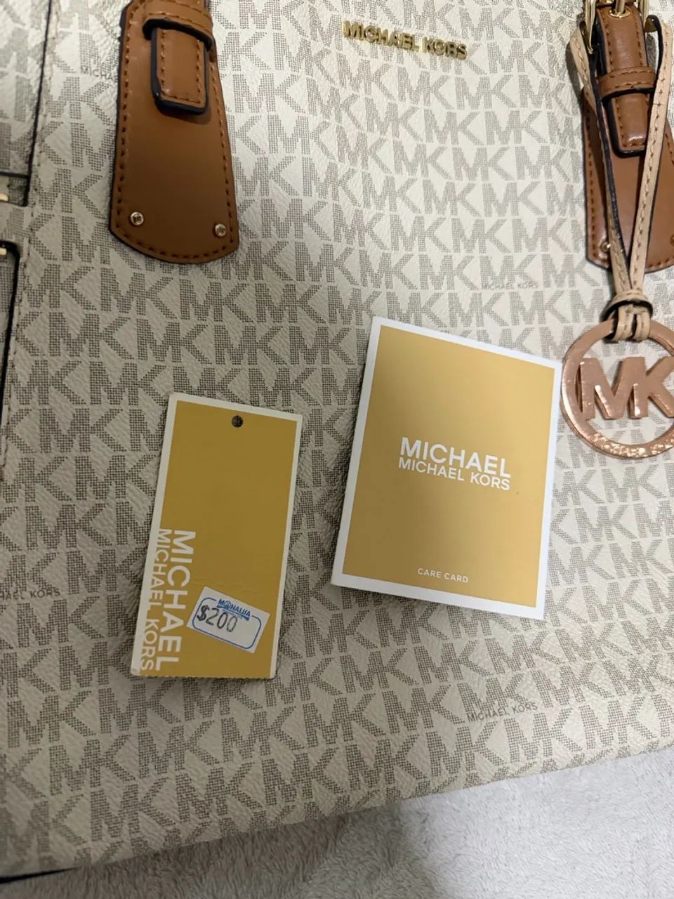 Bolsa Michael Kors original com certificado  - Foto 5