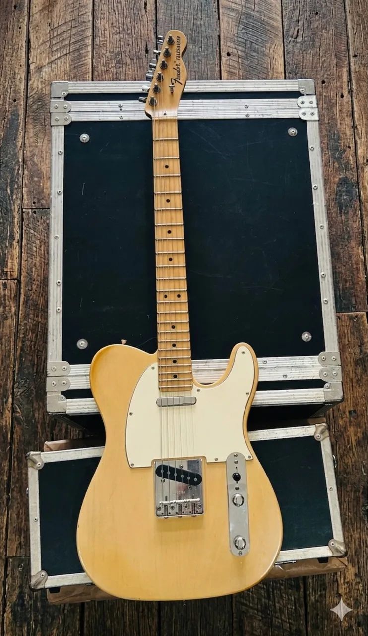 FENDER TELECASTER AMERICANA HIGHWAY ONE, ANO 2009 - Instrumentos