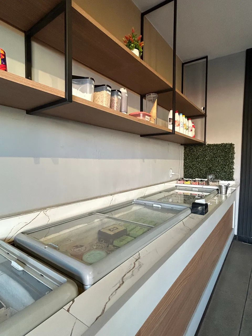 Vende se Sorveteria de Porteira Fechada - Foto 5