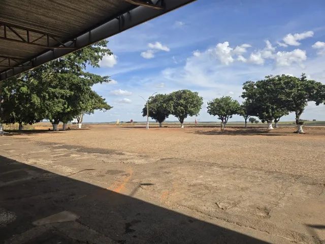 Restaurante e Lanchonete na Rodovia com Parada de Ônibus  - Foto 2