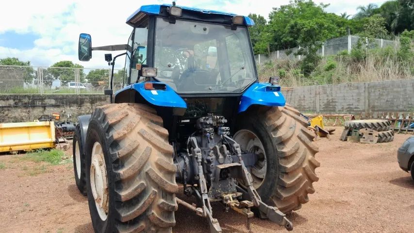 Trator  - Foto 3