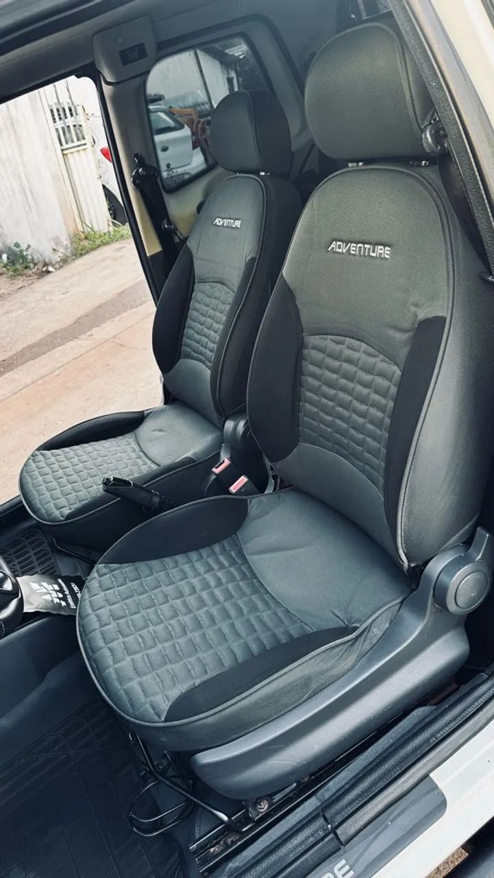 Fiat Strada Adventure1.8/ 1.8 Locker Flex CD 2016 - Foto 5