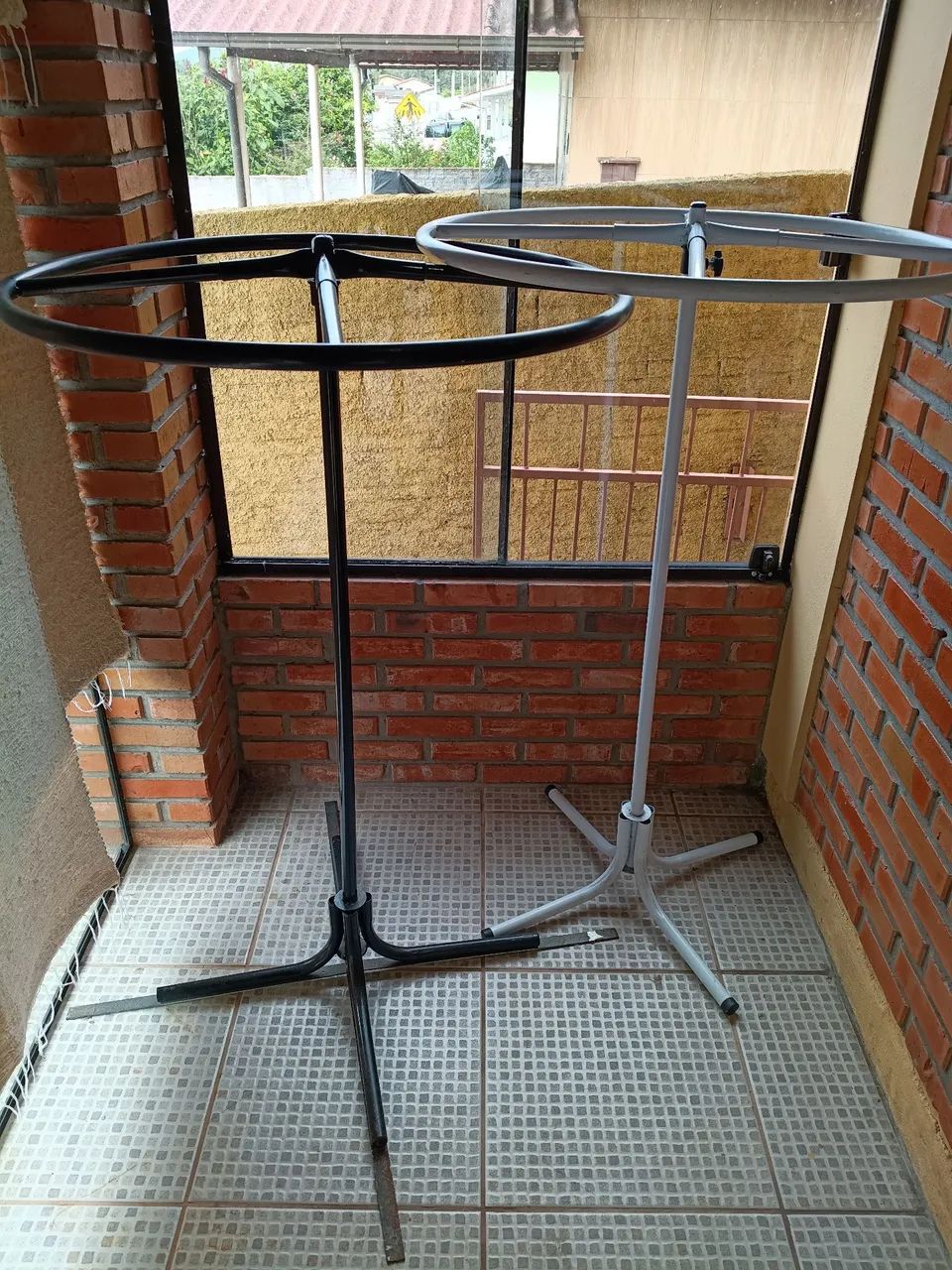 Expositor para bijus, arara e manequins - Foto 3
