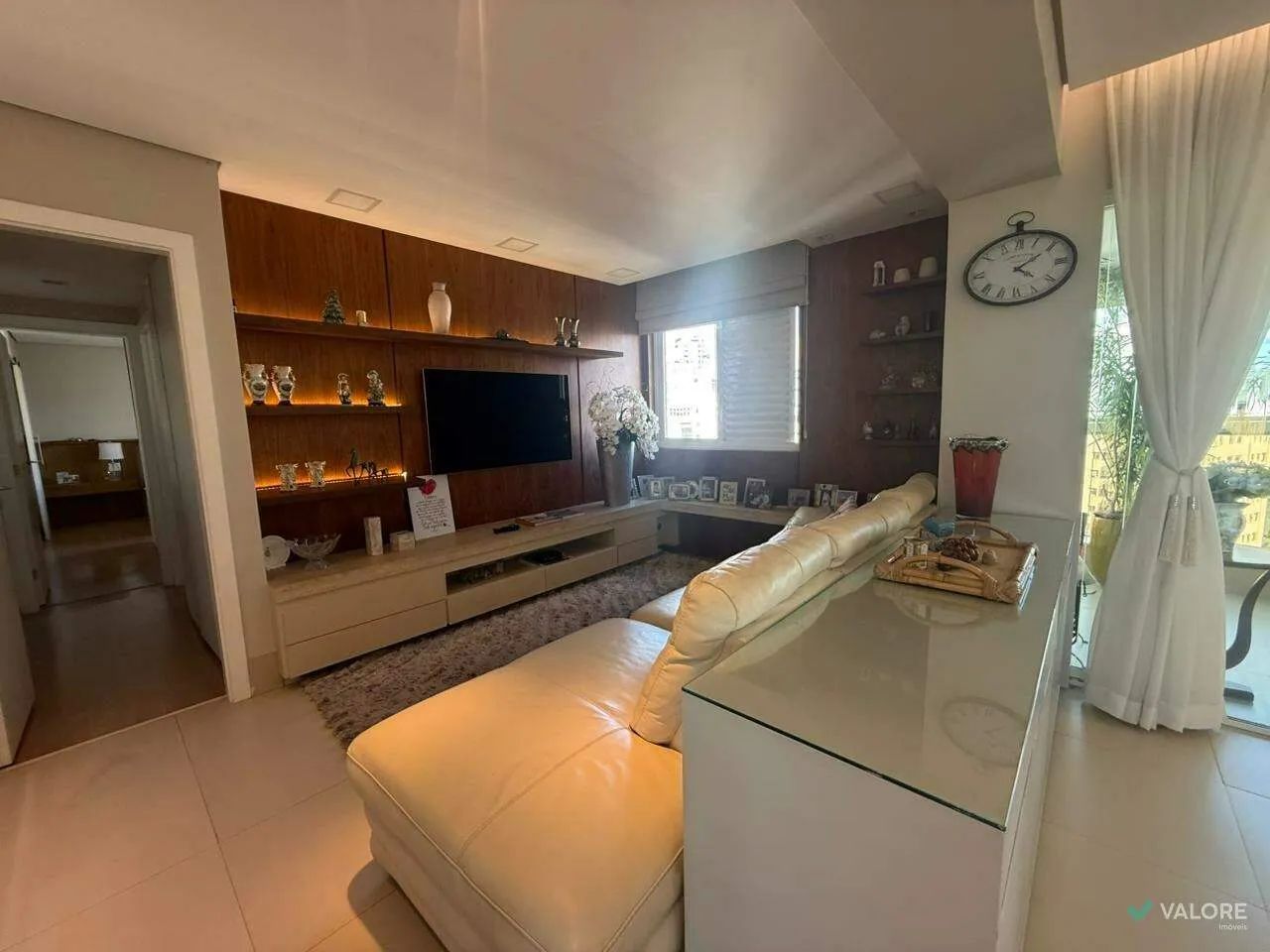 Apartamento 3 suítes com 3 vagas, mobiliado, Vila da Serra  Nova Lima - Foto 3