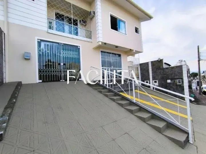 Loja comercial no bairro Estreito, Florianópolis
