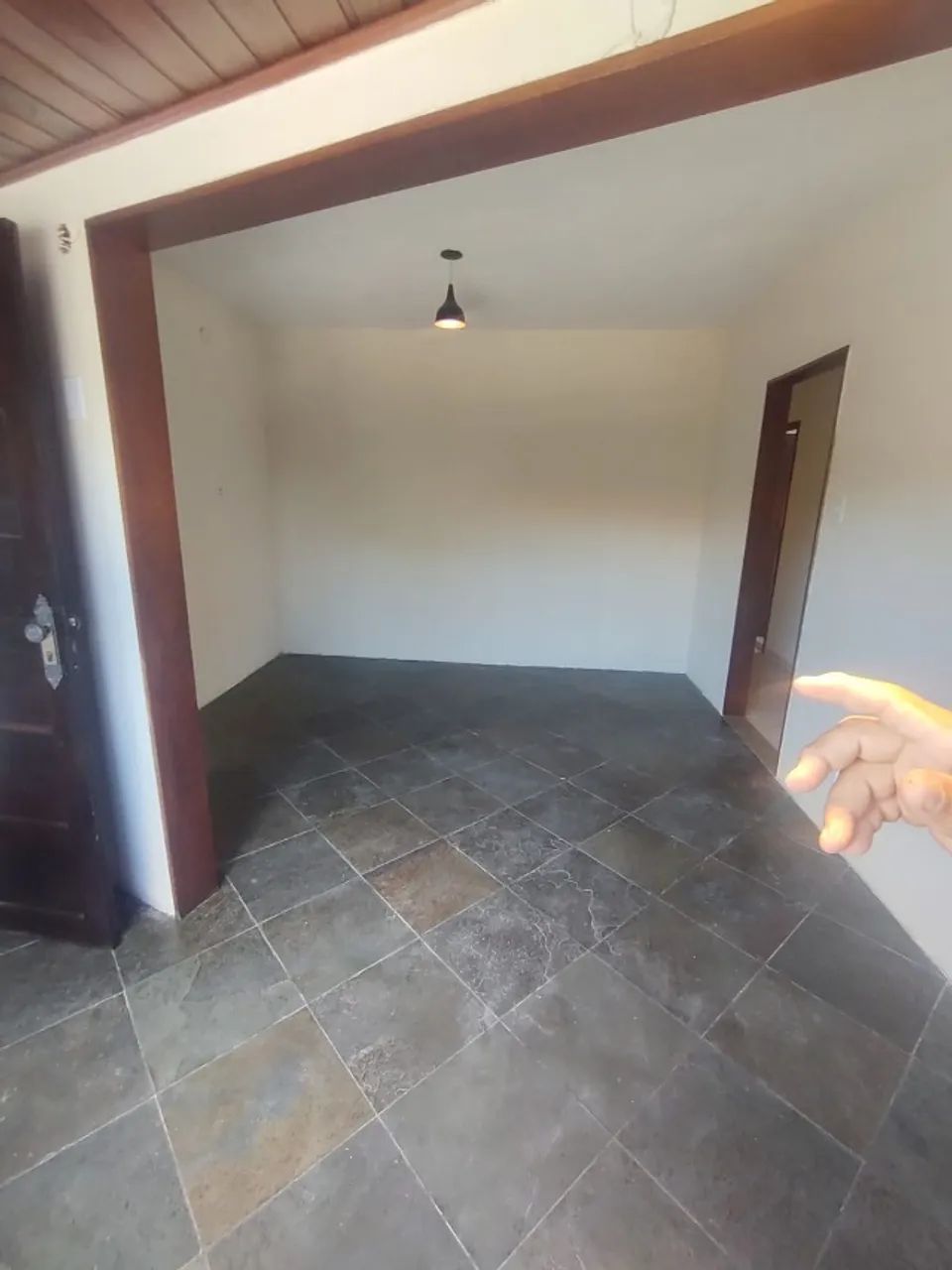 Alugo excelente apartamento com três quartos na Trindade / SG. - Foto 3